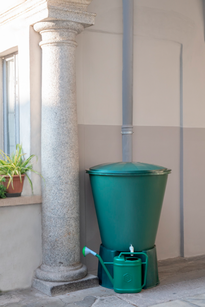  RECUPERATEUR D'EAU 210L  code EAN 8006417011211 