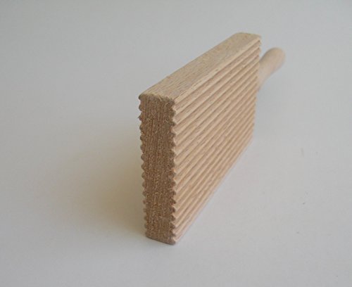 Gnocchis en bois à deux faces strié Planche à p...