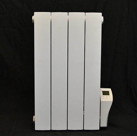  Radiateur à inertie fluide - Blanc - 700W code EAN 8056389902185 