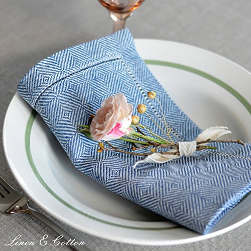 Linen & Cotton Lot de 4 serviettes de table en lin ajouré, motifs scandinaves/ nordique - 100% lin, (44cm x 44cm) (bleu foncé) code EAN 8438532817629 