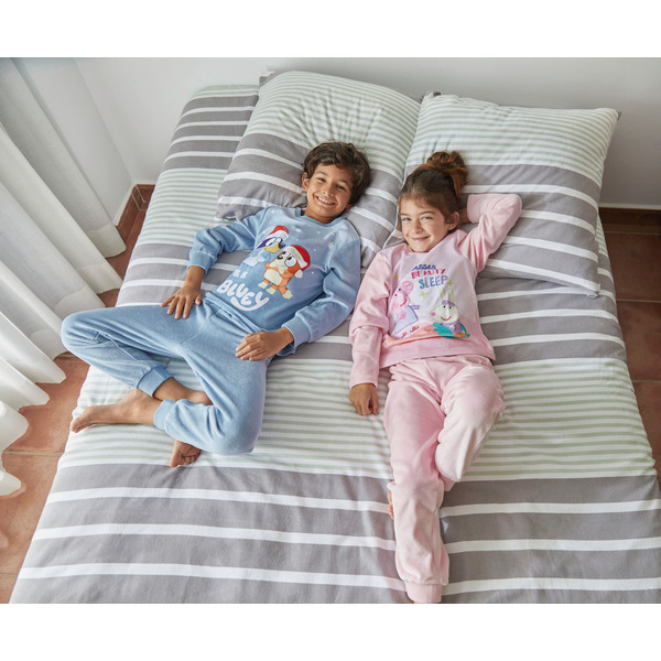 EONE Pyjama enfant code EAN 8445975001355 