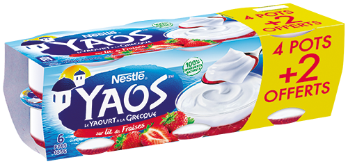 LE YAOURT À LA GRECQUE SUR LIT DE FRAISES