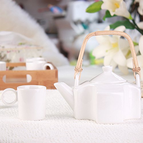 Mode moderne ensemble de thšŠ cafšŠ en cšŠramiq...