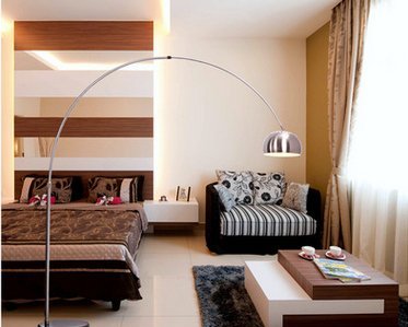 DCL Petit fer à repasser-lampe de plancher ,1-l...