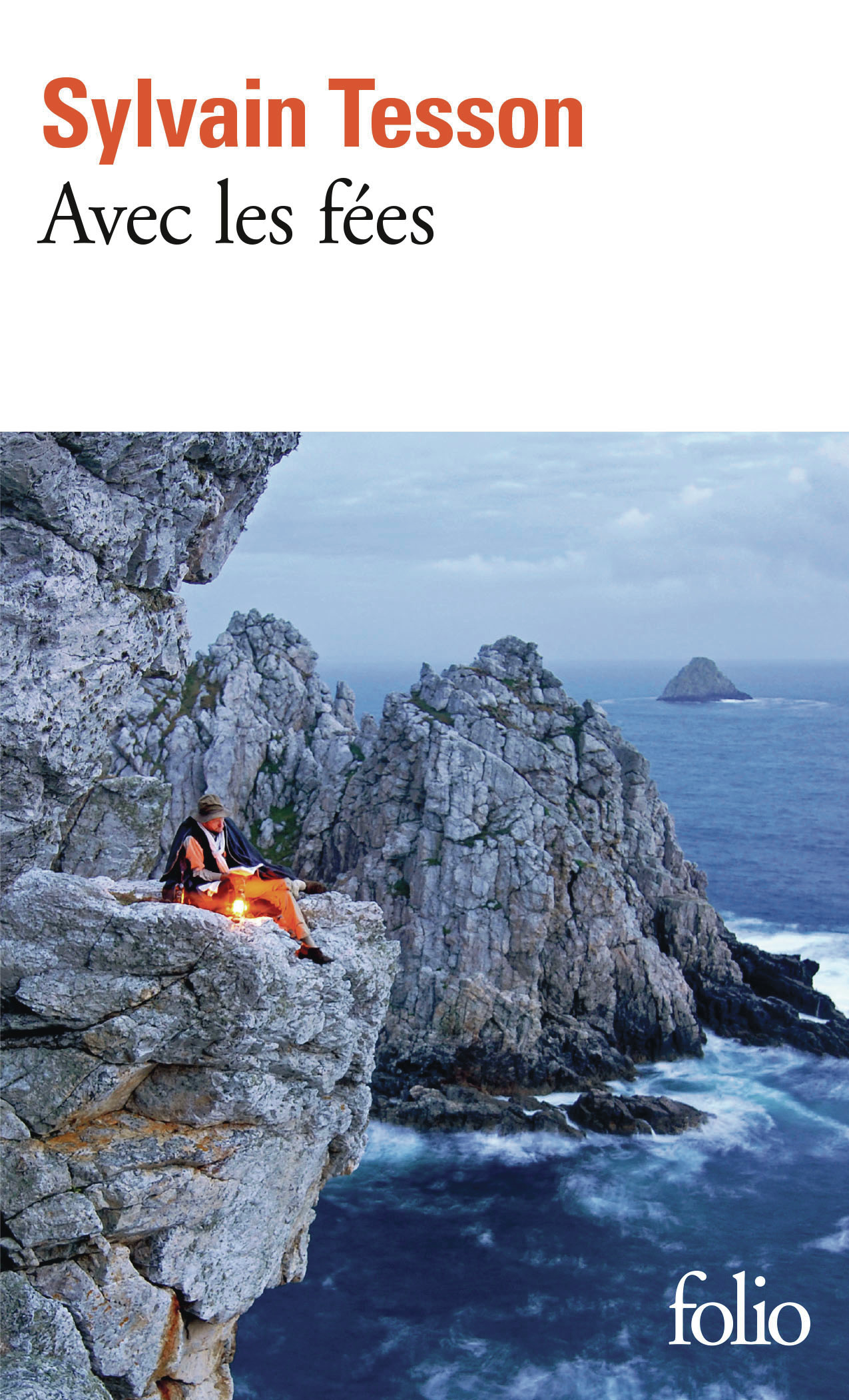  AVEC LES FÉES code EAN 9782073073051 