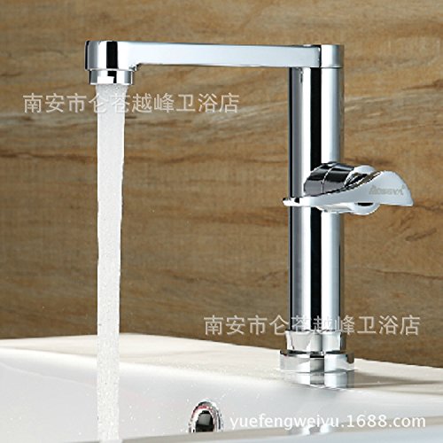 Furesnts Cuisine moderne et salle de bain évier...