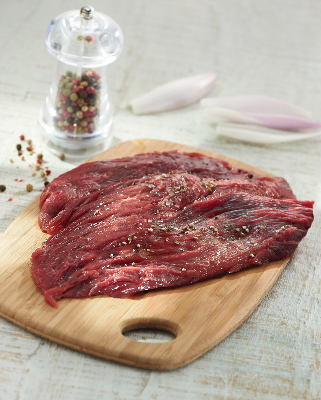 Jean Rozé VIANDE BOVINE: BAVETTE D'ALOYAU ,ONGLET OU BAVETTE D'ALOYAU*** , ONGLET***A GRILLER Jean Rozé code EAN AL2079959 