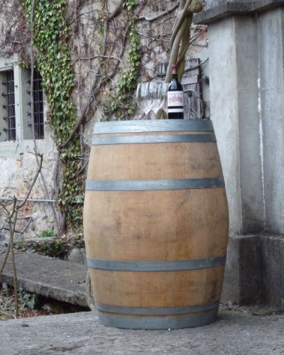 Tonneau de vin en fût de chêne 225 litres table