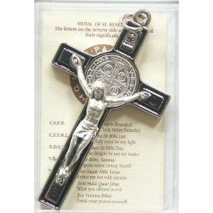 Croix de Saint Benoit. Crucifix. St Benoit