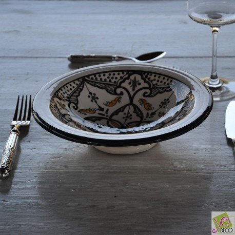 Assiette Tebsi Marocain noir - D 23 cm