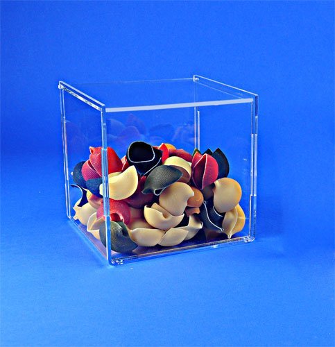 Boite à couvercle en plexiglas