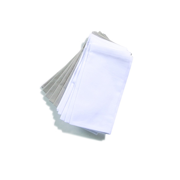 Serviettes de table unies ou imprimées